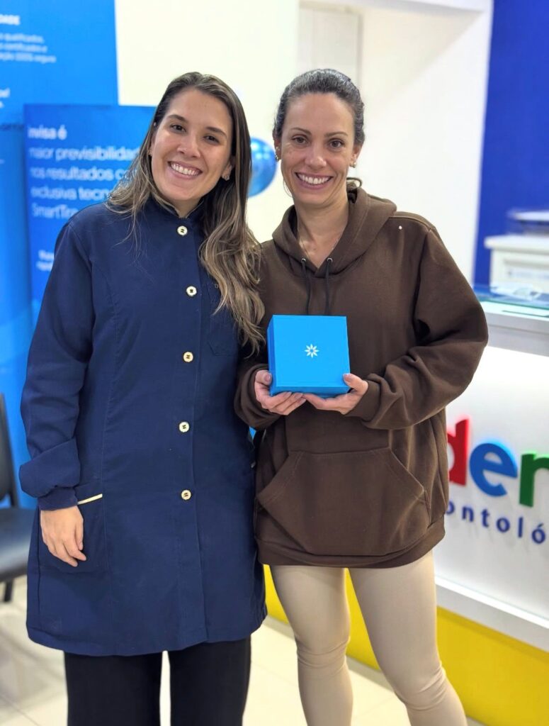 Tratamento com Invisalign
